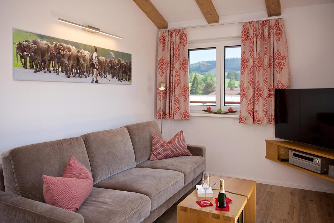 5 Sterne Ferienwohnung Hochgratblick Mit Schwimmbad Und Sauna โอเบอร์สเทาเฟิน ภายนอก รูปภาพ
